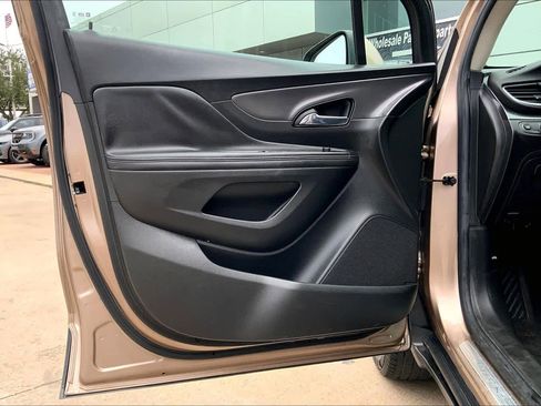 Used 2018 Buick Encore Essence image 21