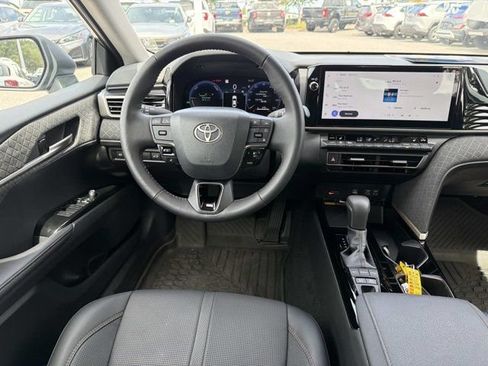 Certified 2026 Toyota Camry XLE FWD image 23