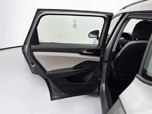 Used 2025 Volkswagen Taos S FWD image 25