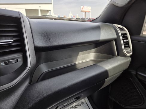 Used 2025 RAM 1500 Classic Warlock image 32