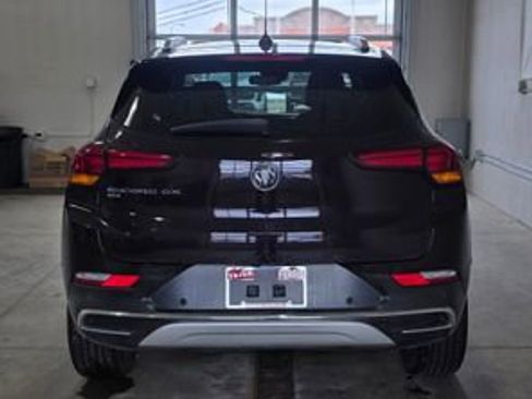 Used 2020 Buick Encore GX Essence w/ Experience Buick Package image 4