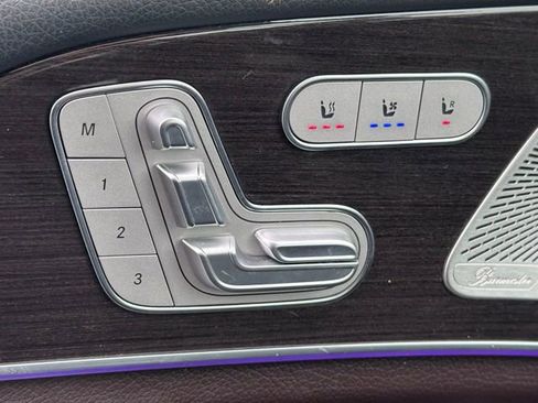 Used 2023 Mercedes-Benz GLS 450 4MATIC image 26