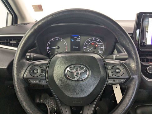 Certified 2025 Toyota Corolla LE FWD image 15