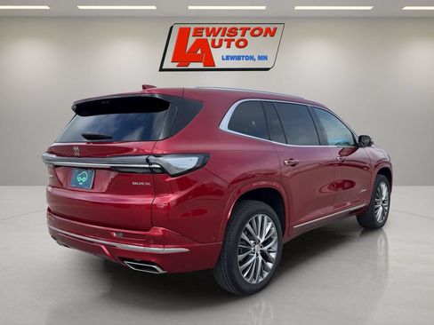 Used 2025 Buick Enclave Avenir w/ Super Cruise Package AWD/4WD image 5