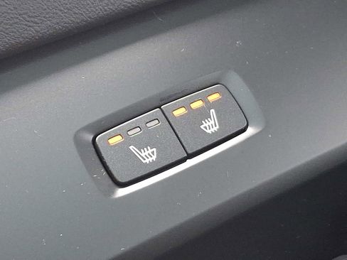 Used 2024 Volvo XC60 B5 Core w/ Climate Package image 13