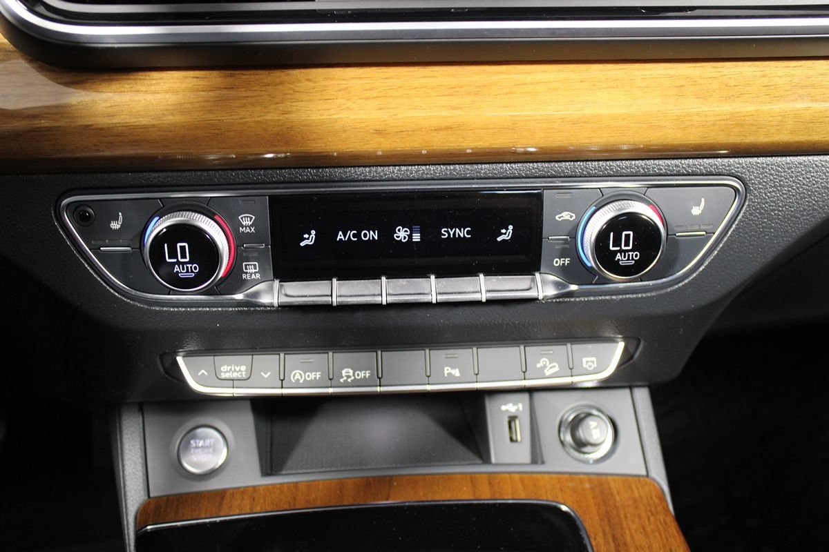 Used 2023 Audi Q5 2.0T Premium AWD/4WD image 18