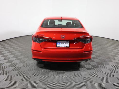 Used 2024 Honda Civic Sport image 6