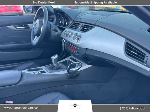 Used 2011 BMW Z4 sDrive30i image 12