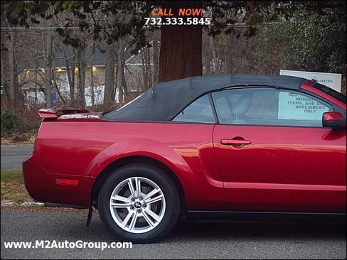 Used 2006 Ford Mustang Premium image 27