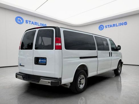 Certified 2025 Chevrolet Express 3500 LT w/ LT Preferred Equipment Group RWD image 9