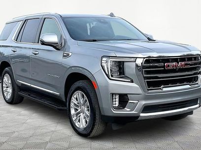Used 2024 GMC Yukon SLT w/ SLT Luxury Package