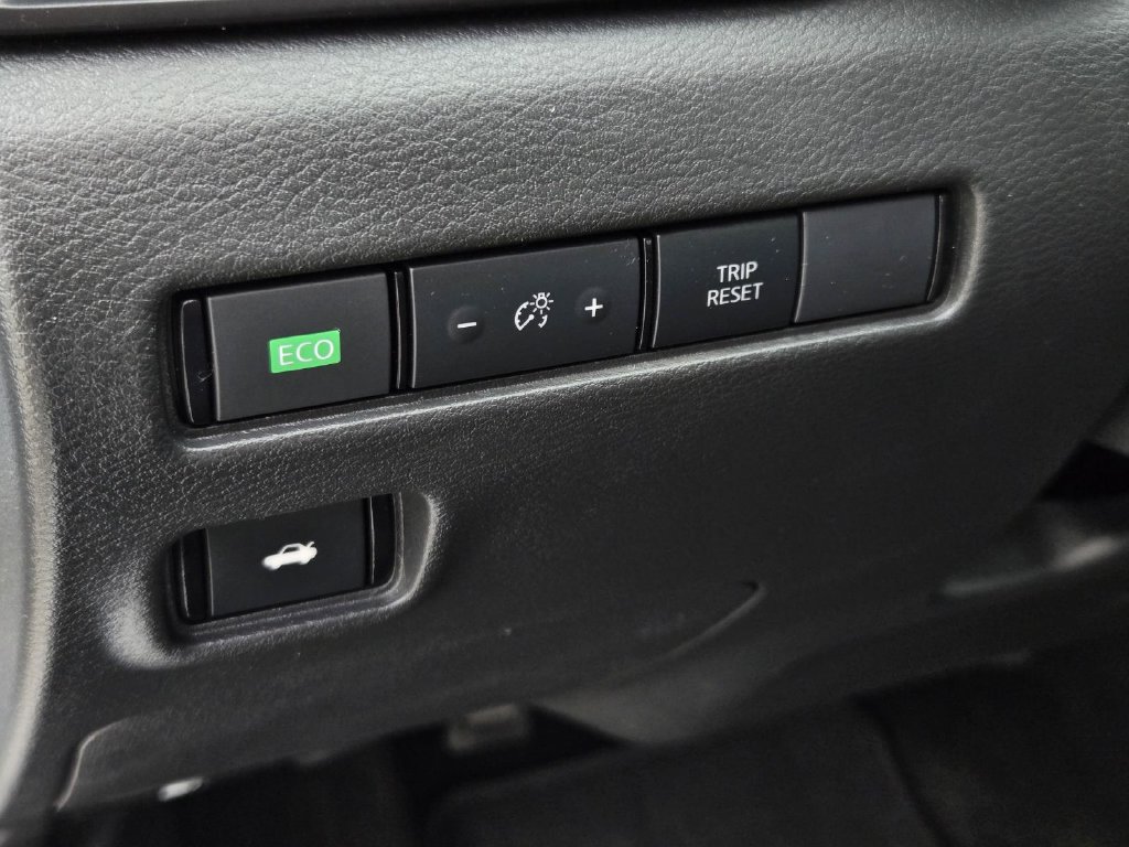 Certified 2024 Nissan Sentra S FWD image 17