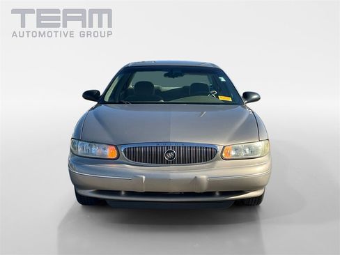 Used 2001 Buick Century Custom image 2
