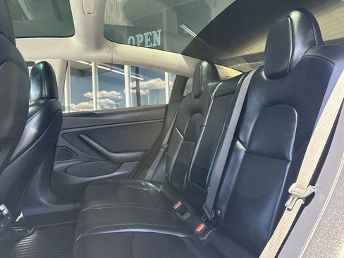 Used 2018 Tesla Model 3 Long Range RWD image 20
