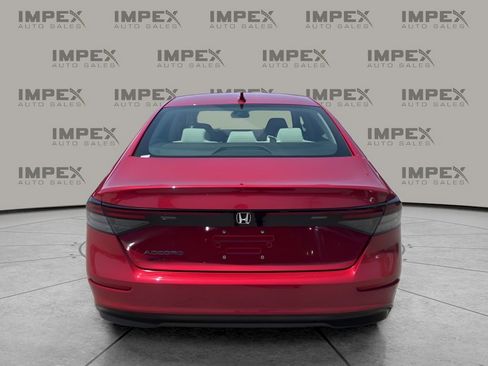 Used 2023 Honda Accord EX image 4