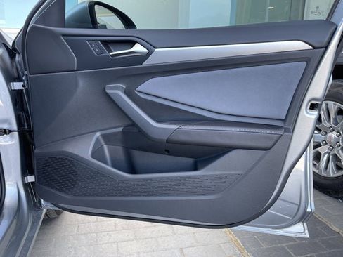 New 2025 Volkswagen Jetta SE image 25