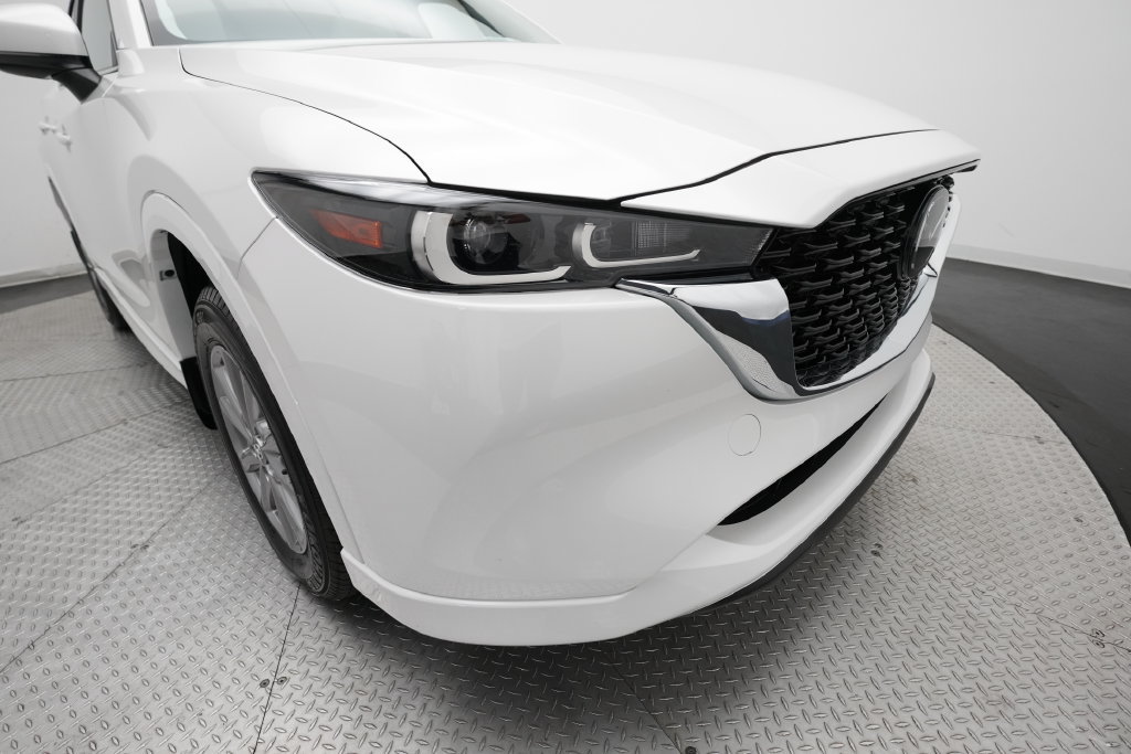 Used 2025 MAZDA CX-5 AWD 2.5 S w/ Preferred Package image 23
