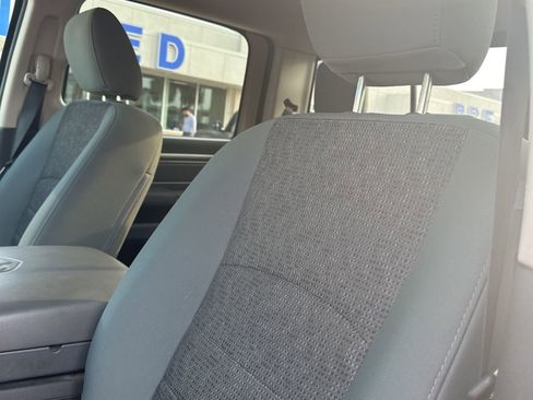 Used 2015 RAM 1500 Lone Star RWD image 6