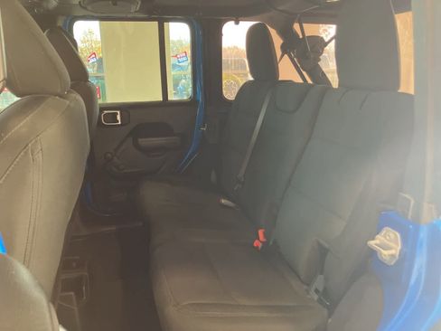 Used 2021 Jeep Wrangler Unlimited Sport image 22