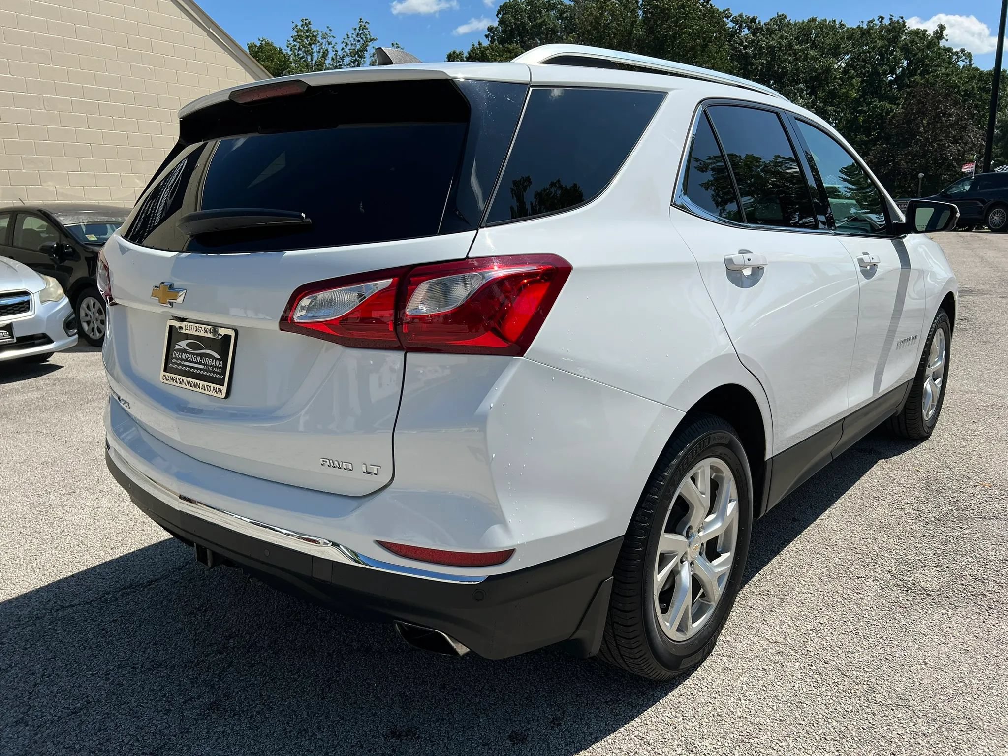 Used 2018 Chevrolet Equinox LT w/ Sun & Infotainment Package AWD/4WD image 7