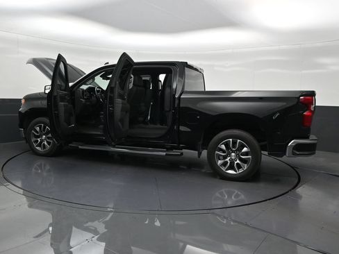 Used 2024 Chevrolet Silverado 1500 LT RWD image 35