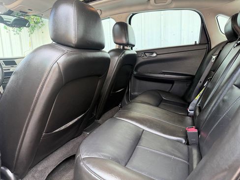 Used 2008 Chevrolet Impala LTZ FWD image 29