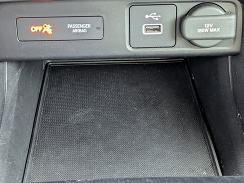 Used 2022 Honda Civic Sport image 17