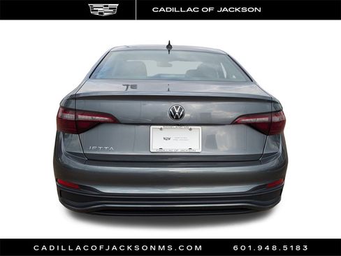 Used 2024 Volkswagen Jetta S image 5