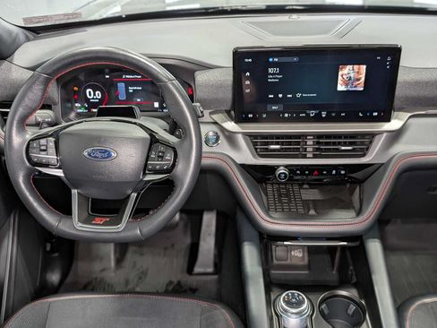 Certified 2025 Ford Explorer ST AWD/4WD image 5