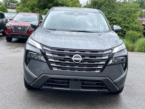 New 2026 Nissan Rogue SV FWD image 2