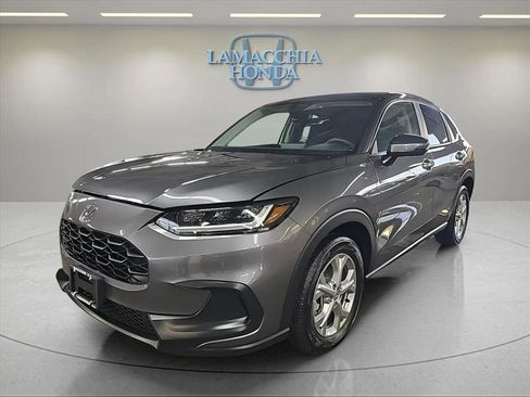 Used 2025 Honda HR-V LX image 2