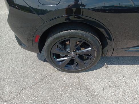 Used 2025 Buick Envision Sport Touring AWD/4WD image 6
