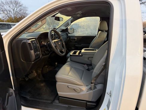 Used 2016 Chevrolet Silverado 2500 W/T w/ Snow Plow Prep Package image 11