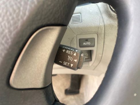 Used 2008 Lexus LS 460 image 42