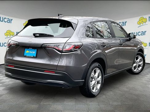 Used 2025 Honda HR-V LX image 6