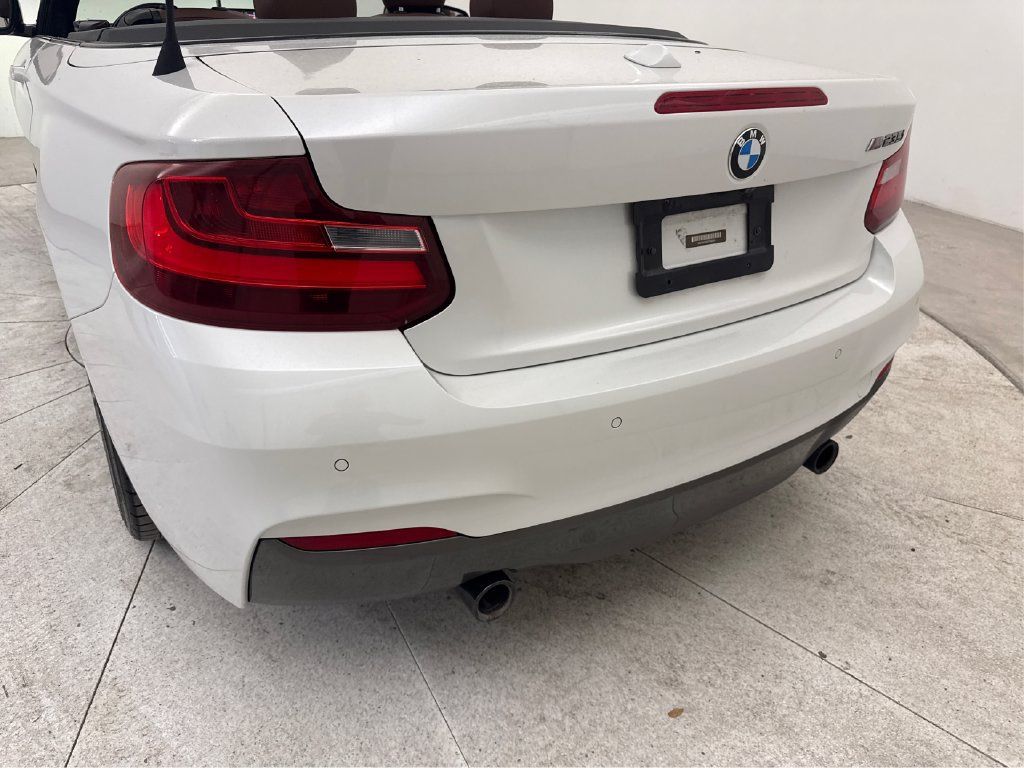 Used 2015 BMW M235i Convertible RWD image 20