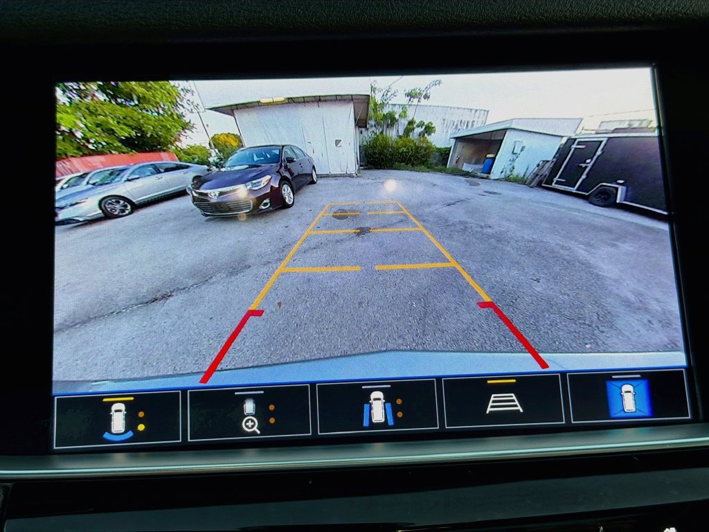 Used 2024 Cadillac XT5 Premium Luxury w/ Technology Package FWD image 14