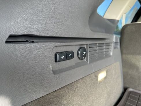 Used 2017 Lincoln MKX Reserve image 9