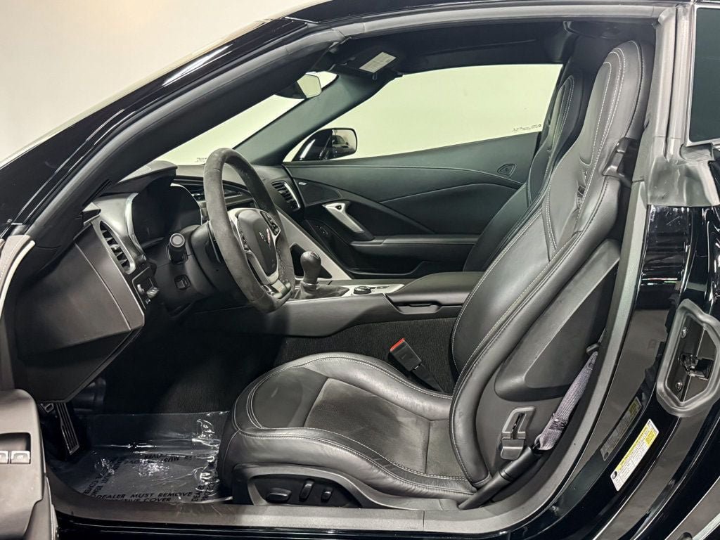 Used 2017 Chevrolet Corvette Z06 RWD image 8