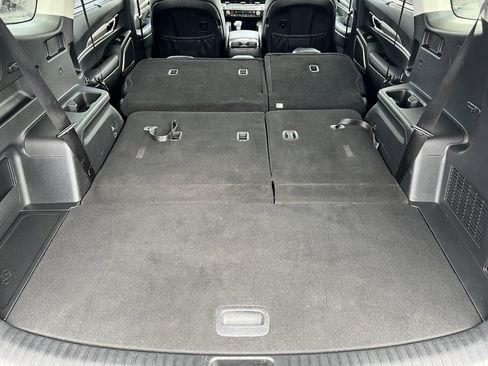 Used 2025 Kia Telluride EX image 22