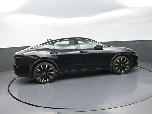 New 2026 Toyota Crown Platinum AWD/4WD image 22