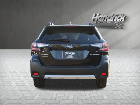 Certified 2025 Subaru Outback Limited image 8