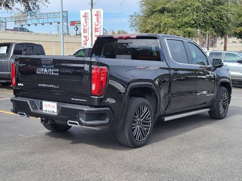 Used 2022 GMC Sierra 1500 Denali Ultimate image 4