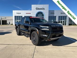 Used 2025 Nissan Frontier PRO-4X w/ Black Accent Package video 1