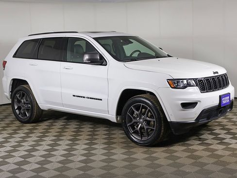Used 2021 Jeep Grand Cherokee Limited w/ Quick Order Package 2GK 80th image 2