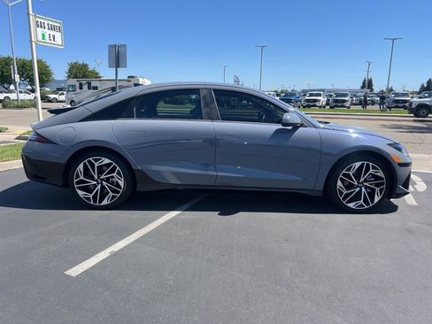 Used 2024 Hyundai Ioniq 6 SEL RWD image 14