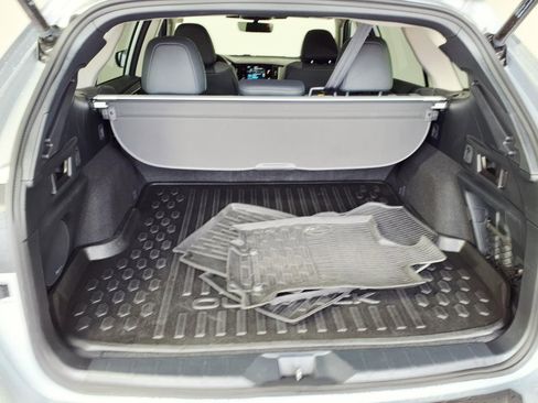 Used 2024 Subaru Outback Onyx Edition AWD/4WD image 9
