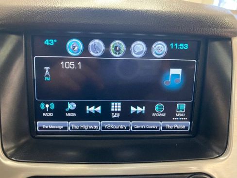 Used 2020 GMC Yukon XL SLT w/ Open Road Package image 26