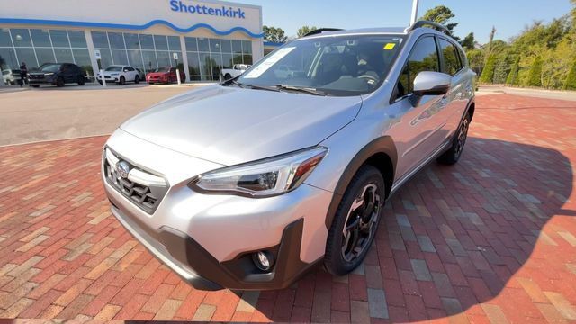 Used 2023 Subaru Crosstrek 2.5i Limited AWD/4WD image 5