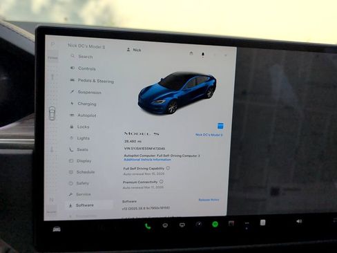 Used 2022 Tesla Model S image 10